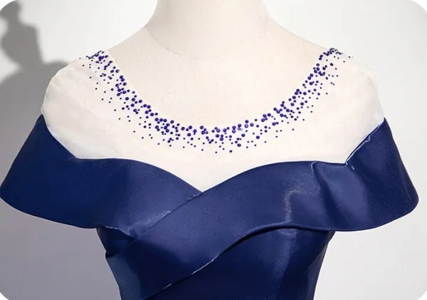 Vintage Mørk Marineblå Gallakjoler 2026 Balkjole Scoop Neck Kort Ærme Halterneck Lange