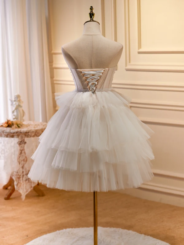 Sexy Ivoire Perlage Perle Paillettes Appliques Robe De Fête 2023 Princesse Bustier Sans Manches Dos Nu Soirée Courte Robe De Fete