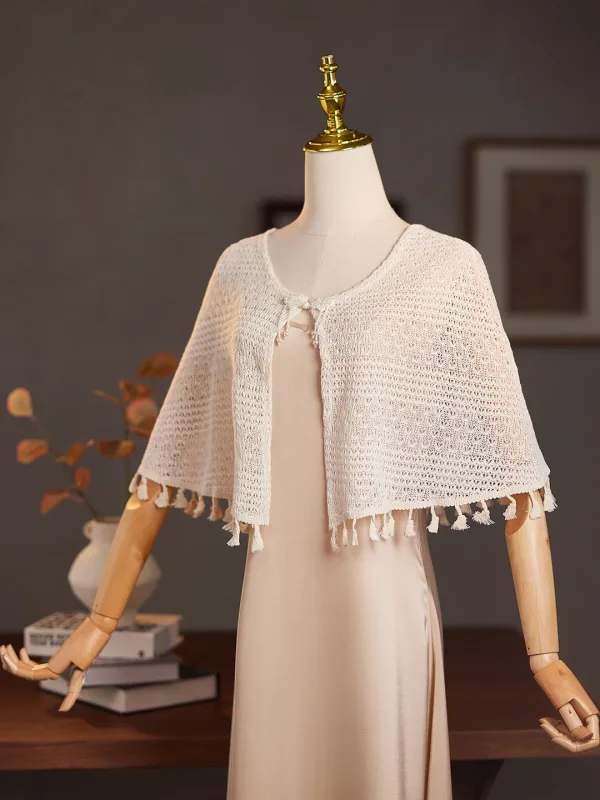 Vintage / Retro Beige Knitting shawl 2025