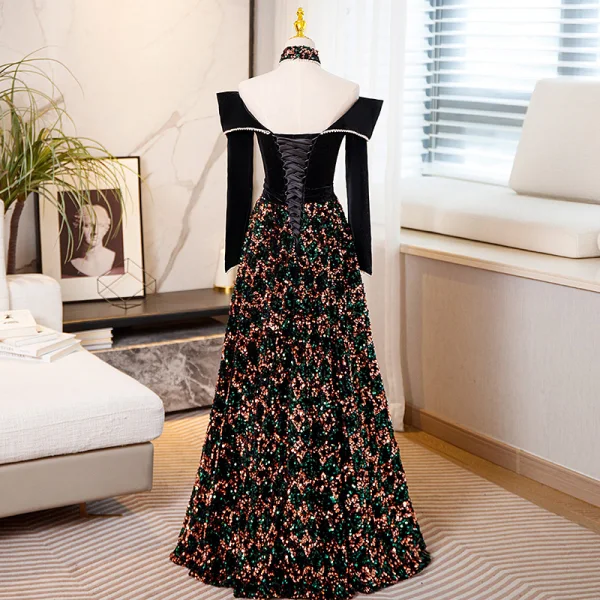 Chic / Belle Noire Velour Robe De Soirée 2023 Princesse Perle De l'épaule Paillettes Manches Longues Dos Nu Noeud Ceinture Longue Soirée Robe De Ceremonie