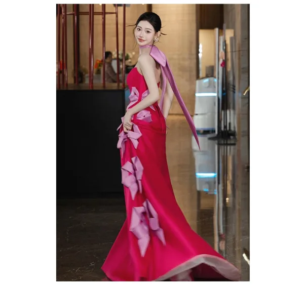 Charmant Fushia Noeud Satin Robe De Bal 2025 Robe Boule Bustier Sans Manches Dos Nu Train De Balayage Robe De Ceremonie