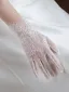 Vintage / Retro Modest / Simple White Lace Flower Wedding Bridal Gloves 2025