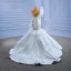 Luxus / Herrlich Sexy Weiß Fallende Rüsche Brautkleider / Hochzeitskleider 2022 Meerjungfrau One-Shoulder Strass Pailletten Lange Ärmel Rückenfreies Kapelle-Schleppe Hochzeit