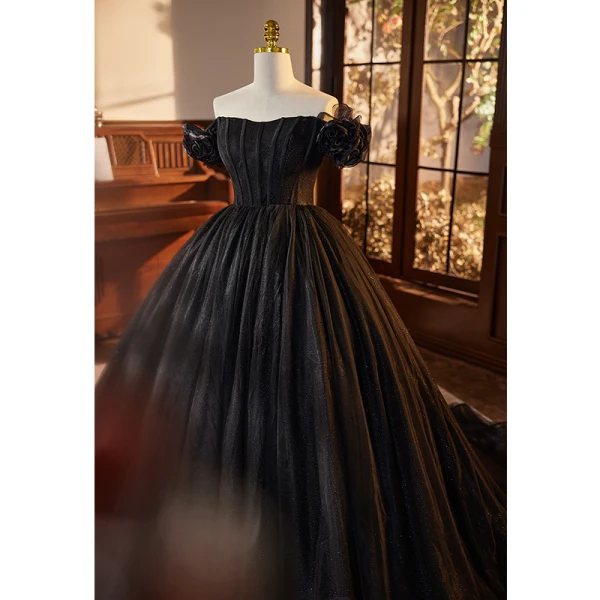 Charmant Noire Paillettes Robe De Bal 2023 Robe Boule De l'épaule Volants Manches Courtes Dos Nu Tribunal Train Promo Robe De Ceremonie