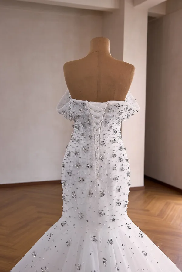 High End Weiß Handgefertigt Perle Strass Brautkleider / Hochzeitskleider 2026 Ballkleid Off Shoulder Kurze Ärmel Rückenfreies Kapelle-Schleppe