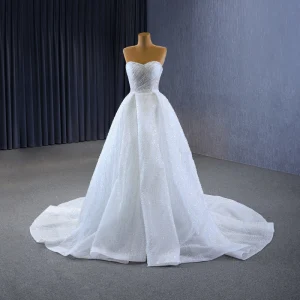 High End Glitzernden Weiß Perlenstickerei Perle Pailletten Brautkleider Hochzeitskleider 2023 A Linie Bandeau Ärmellos Rückenfreies Hof Schleppe Hochzeit