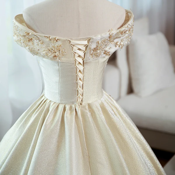 Elegant Champagne Prom Dresses 2022 Ball Gown Off-The-Shoulder Beading Sequins Sleeveless Backless Floor-Length / Long Prom Formal Dresses