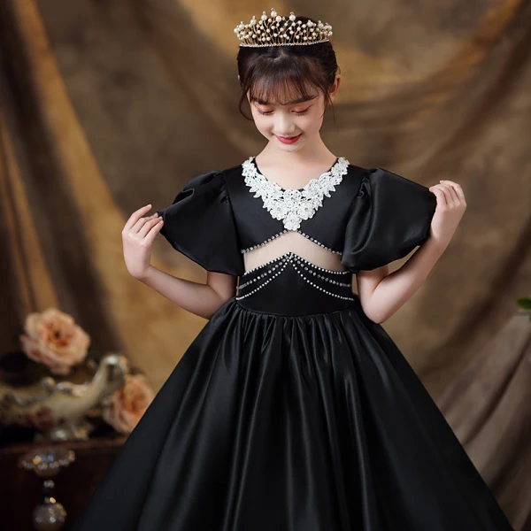 Audrey Hepburn Style Black Pearl Rhinestone Lace Flower Satin Flower Girl Dresses 2024 Audrey Hepburn Style Black Pearl Rhinestone Lace Flower Satin Flower Girl Dresses 2024