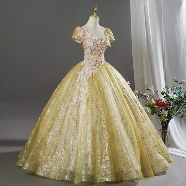 Bling Bling Doré En Dentelle Fleur Appliques Paillettes Robe De Bal 2026 Robe Boule Encolure Carrée Manches Courtes Dos Nu