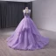 High End Lila Perlenstickerei Pailletten Plissee Ballkleider 2024 Ballkleid Neckholder Ärmellos Rückenfreies Sweep / Pinsel Zug Ball Festliche Kleider