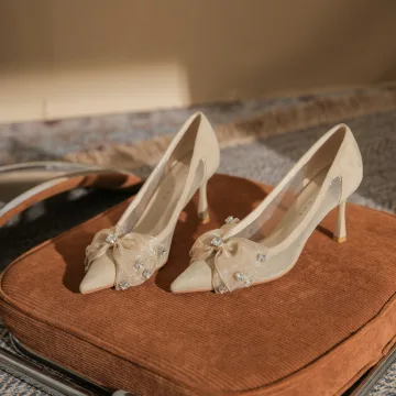 Mooie Prachtige Nude Avond Suede Pumps 2022 Strik Rhinestone 8 Cm Naaldhakken Stiletto Spitse Neus Pumps Hoge Hakken