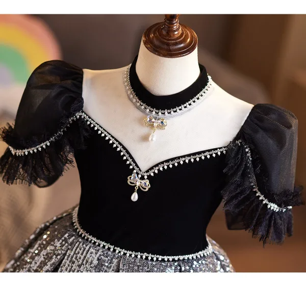 Sparkly Black Rhinestone Sequins Birthday Flower Girl Dresses 2026 Ball Gown Square Neckline Short Sleeve Backless Floor-Length / Long