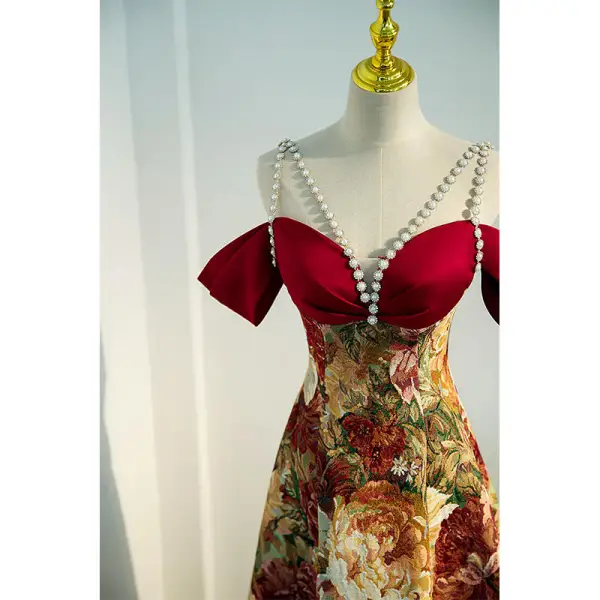 Chic / Beautiful Burgundy Floral Evening Dresses 2022 A-Line / Princess Pearl Rhinestone Spaghetti Straps Short Sleeve Backless Floor-Length / Long Evening Party Formal Dresses