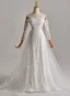 Schlicht Weiß Spitze Blumen Leichtes Brautkleider / Hochzeitskleider 2025 A Linie Off Shoulder Lange Ärmel Rückenfreies Sweep / Pinsel Zug