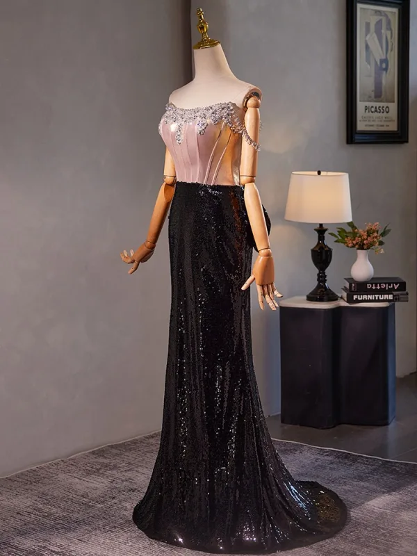 Charmant Rosa Perlenstickerei Strass Pailletten Abendkleider 2024 Meerjungfrau Bandeau Ärmellos Rückenfreies Sweep / Pinsel Zug Ball Festliche Kleider