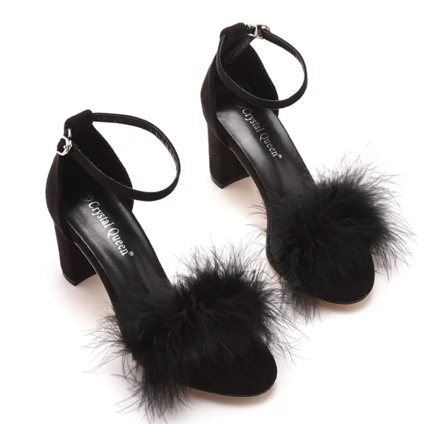 Charmant Schwarz Feder Abend Sandalen Damen 2026 Knöchelriemen 7 cm Stilettos Peeptoes Sandaletten Hochhackige