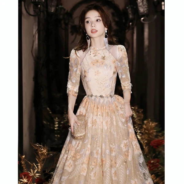 Chic / Beautiful Champagne Sequins Lace Flower Prom Dresses 2024 A-Line / Princess Scoop Neck 3/4 Sleeve Floor-Length / Long Prom Formal Dresses