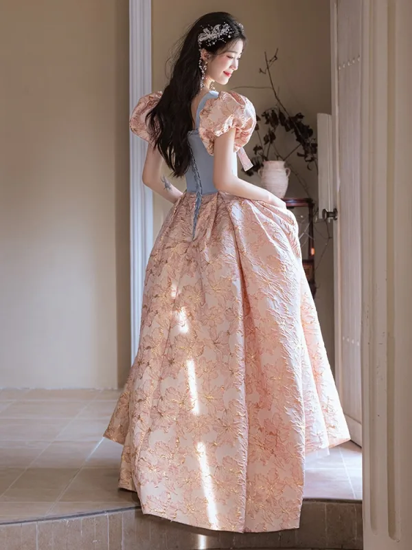 Eleganckie Rumieniąc Różowy Druk Sukienki Na Bal 2025 Princessa Przy Ramieniu Kokarda Bufiasta Kótkie Rękawy Bez Pleców Długie Bal Sukienki Wizytowe