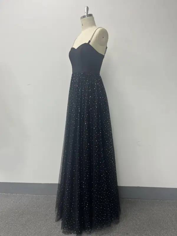Charmant Noire Paillettes Robe De Soirée 2024 Princesse Bretelles Spaghetti Sans Manches Dos Nu Longue Soirée Robe De Ceremonie