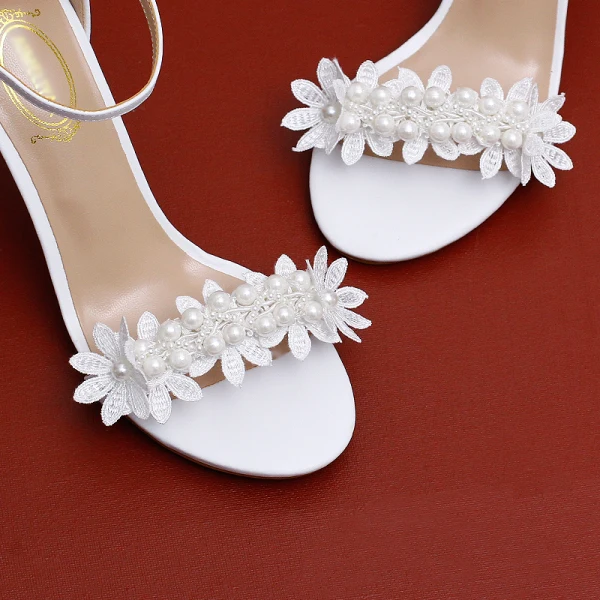 Sexy White Pearl Lace Flower Wedding Shoes 2023 Ankle Strap 9 cm Stiletto Heels Open / Peep Toe Wedding Sandals High Heels