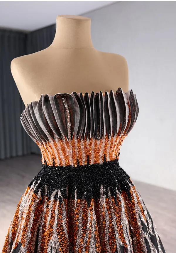 Luxus / Herrlich Schwarz Handgefertigt Perlenstickerei Pailletten Ballkleider 2024 A Linie Bandeau Ärmellos Rückenfreies Sweep / Pinsel Zug Ball Festliche Kleider