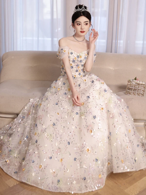 Chic / Beautiful Ivory Pearl Sequins Appliques Prom Dresses 2024 A-Line / Princess Off-The-Shoulder Short Sleeve Backless Floor-Length / Long Prom Formal Dresses
