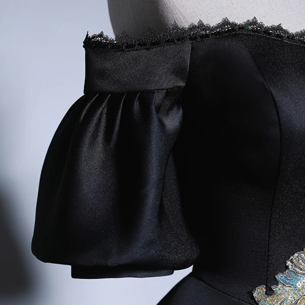Elegant Black Beading Sequins Lace Flower Prom Dresses 2023 Ball Gown Off-The-Shoulder Short Sleeve Backless Floor-Length / Long Prom Formal Dresses