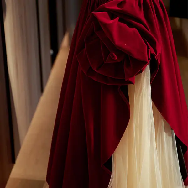 Vintage / Retro Burgundy Suede Printing Prom Dresses 2022 A-Line / Princess Square Neckline Short Sleeve Backless Floor-Length / Long Prom Formal Dresses
