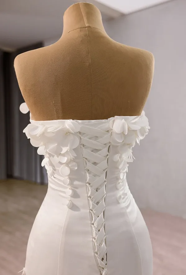 Chic Blanche Appliques Robe De Mariée 2025 Trompette / Sirène De l'épaule Gonflée Manches Courtes Dos Nu Train De Balayage Mariage