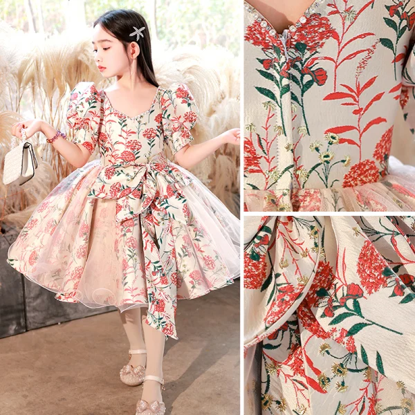 Chic / Beautiful Beige 3D Lace Prom Flower Girl Dresses 2022 Ball Gown Pearl Rhinestone Square Neckline Puffy Short Sleeve Backless Floor-Length / Long Flower Girl Dresses