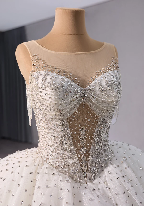 Luxury / Gorgeous White Handmade  Beading Rhinestone Sequins Wedding Dresses 2024 Ball Gown Scoop Neck Sleeveless Backless Chapel Train Wedding