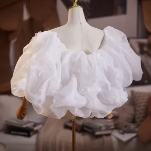 Elegante Witte Ruche Huwelijk Sjaal 2025 Tule