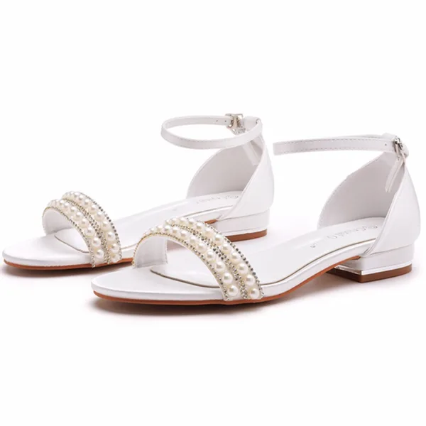 Chic / Beautiful White Pearl Flat Wedding Shoes 2023 Ankle Strap Open / Peep Toe Wedding Sandals