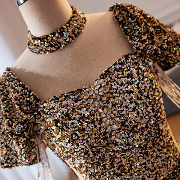 Scintillantes Multi-Couleurs Faux Diamant Paillettes Robe De Bal 2023 Encolure Carrée Princesse Manches Courtes Dos Nu Longue Promo Robe De Ceremonie