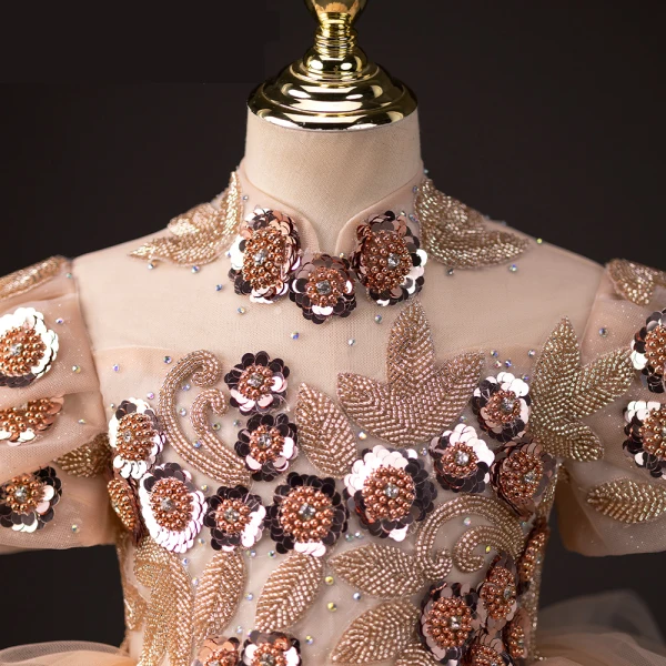 Chic / Belle Champagne Perlage Paillettes Faux Diamant Volants en Cascade Anniversaire Robe Ceremonie Fille 2023 Robe Boule Col Haut Manches Courtes Dos Nu Longue