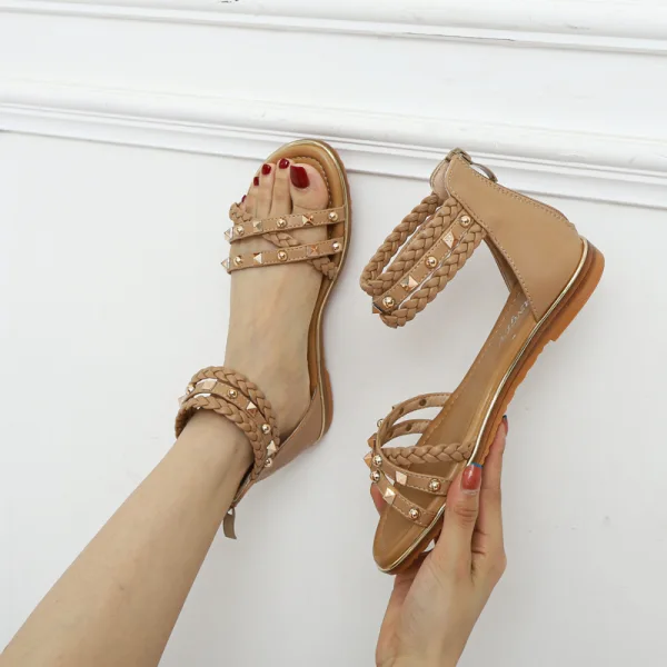 Fashion Roman Black Street Wear Casual Flat Womens Sandals 2022 Rivet Open / Peep Toe Sandals