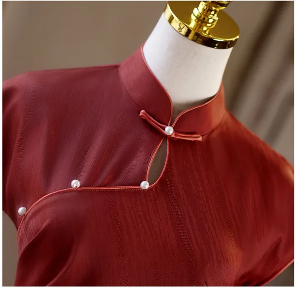 Vintage / Retro Burgundy Evening Party Cheongsam 2025 A-Line / Princess High Neck Short Sleeve Floor-Length / Long