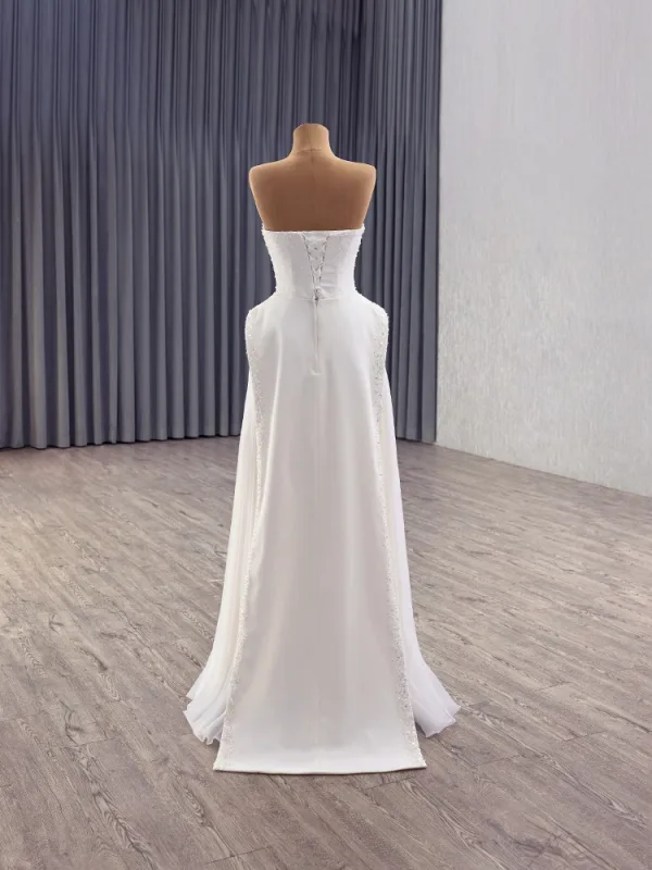 Sexy White Pearl Satin Floor-Length / Long Wedding Dresses 2025 A-Line / Princess Strapless Sleeveless Backless Wedding
