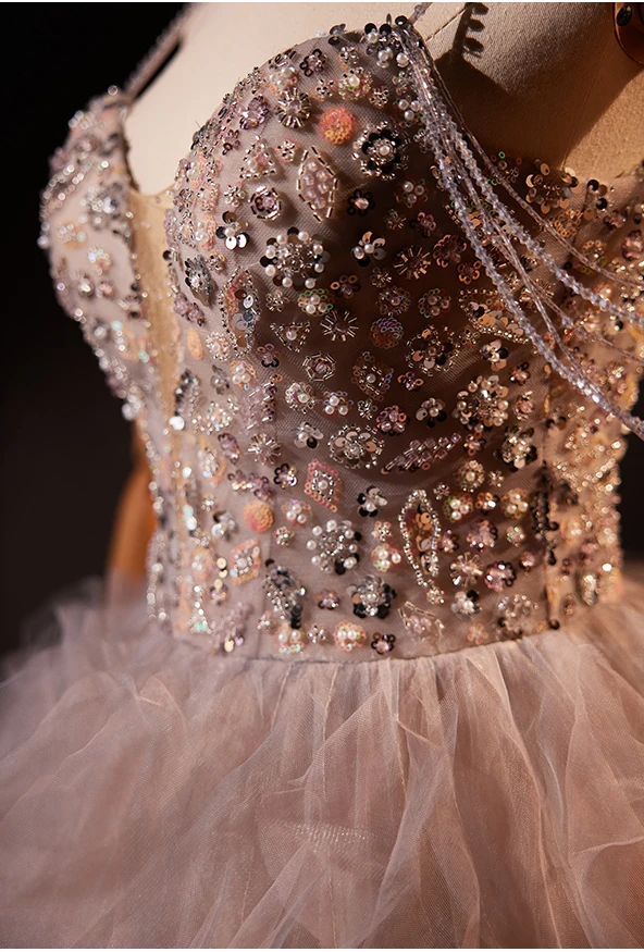 High-end Grey Beading Pearl Sequins Cascading Ruffles Prom Dresses 2024 Ball Gown Spaghetti Straps Sleeveless Backless Floor-Length / Long Prom Formal Dresses