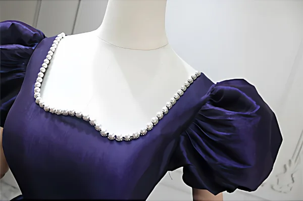 Elegante Violett Ballkleider 2025 Ballkleid Eckiger Ausschnitt Geschwollenes Kurze Ärmel Rückenfreies Lange Ball Festliche Kleider