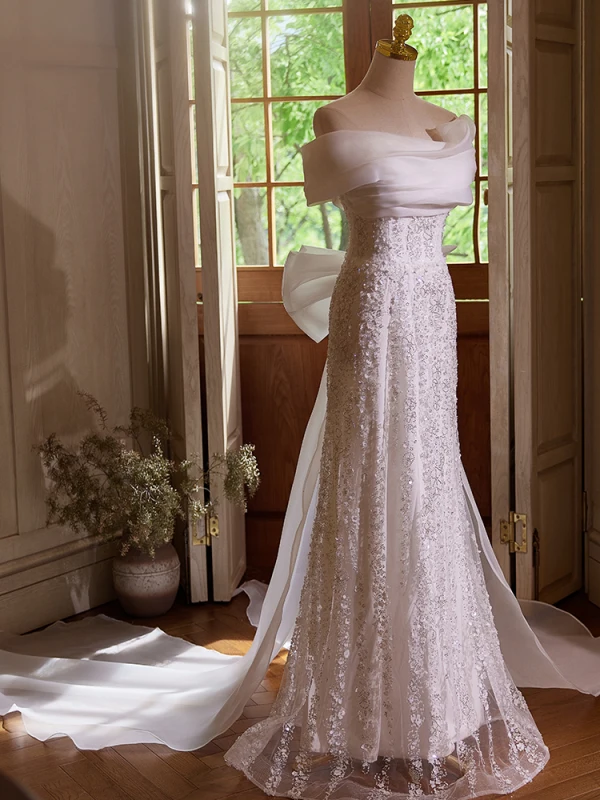 Charmant Blanche Perlage Paillettes Robe De Soirée 2024 Trompette / Sirène De l'épaule Sans Manches Dos Nu Noeud Longue Soirée Robe De Ceremonie