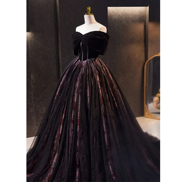 Elegante Schwarz Ballkleider 2023 Ballkleid Bandeau Schleife Ärmellos Rückenfreies Hof-Schleppe Ball Festliche Kleider