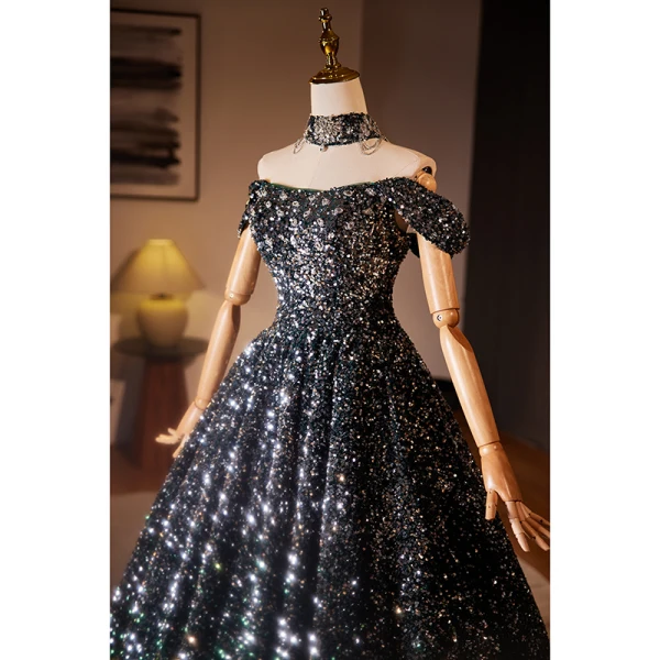 Sparkly Black Gradient-Color Sequins Prom Dresses 2024 Ball Gown Off-The-Shoulder Sleeveless Backless Floor-Length / Long Prom Formal Dresses