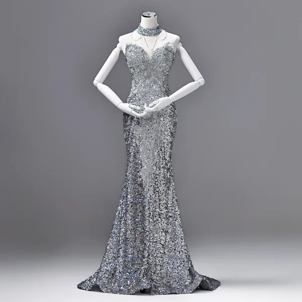 Sexy Scintillantes Argenté Perlage Paillettes Robe De Soirée 2026 Trompette / Sirène Amoureux Gonflée Manches Courtes Dos Nu Train De Balayage Robe De Ceremonie