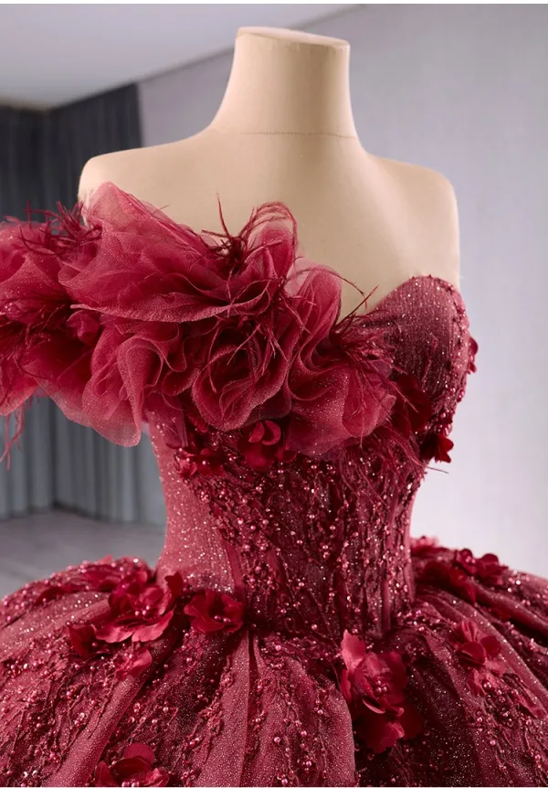 High-end Burgundy Appliques Pearl Sequins Prom Dresses 2024 Ball Gown Strapless Sleeveless Backless Chapel Train Tulle Prom Formal Dresses
