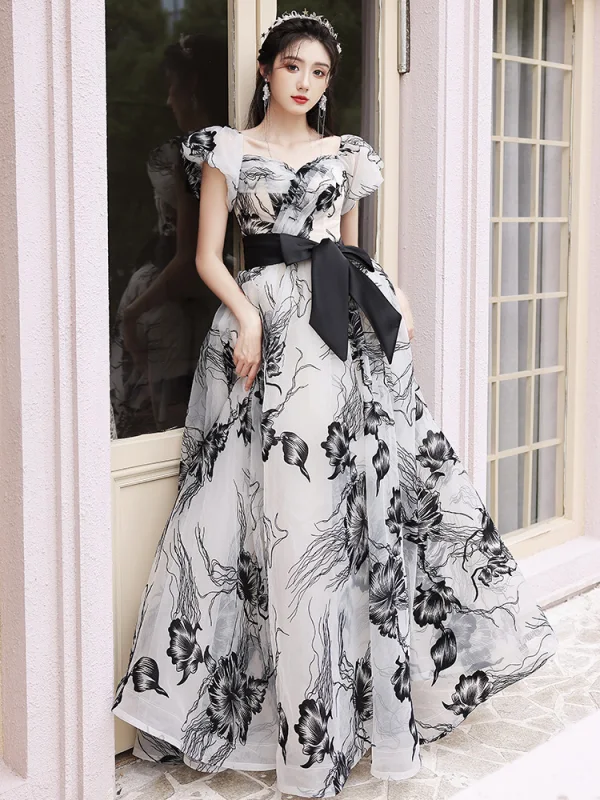 Fashion Black Printing Prom Dresses 2023 A-Line / Princess Off-The-Shoulder Short Sleeve Backless Bow Sash Floor-Length / Long Prom Formal Dresses