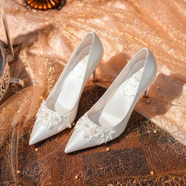 Chic Blanche Perle Fleur Satin Chaussure De Mariée 2024 8 cm Talons Aiguilles À Bout Pointu Mariage Escarpins Talons Hauts