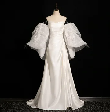 Mode Weiß Satin Quaste Brautkleider Hochzeitskleider 2024 Meerjungfrau Bandeau Kurze Ärmel Rückenfreies Sweep Pinsel Zug Hochzeit