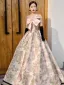 Fashion Blushing Pink Printing Prom Dresses 2024 A-Line / Princess Bow Strapless Sleeveless Backless Floor-Length / Long Prom Formal Dresses