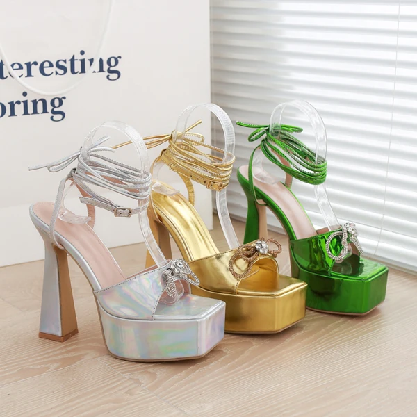 Sexy Gold Evening Party Rhinestone Bow Womens Sandals 2023 Ankle Strap 15 cm Stiletto Heels Open / Peep Toe Sandals High Heels